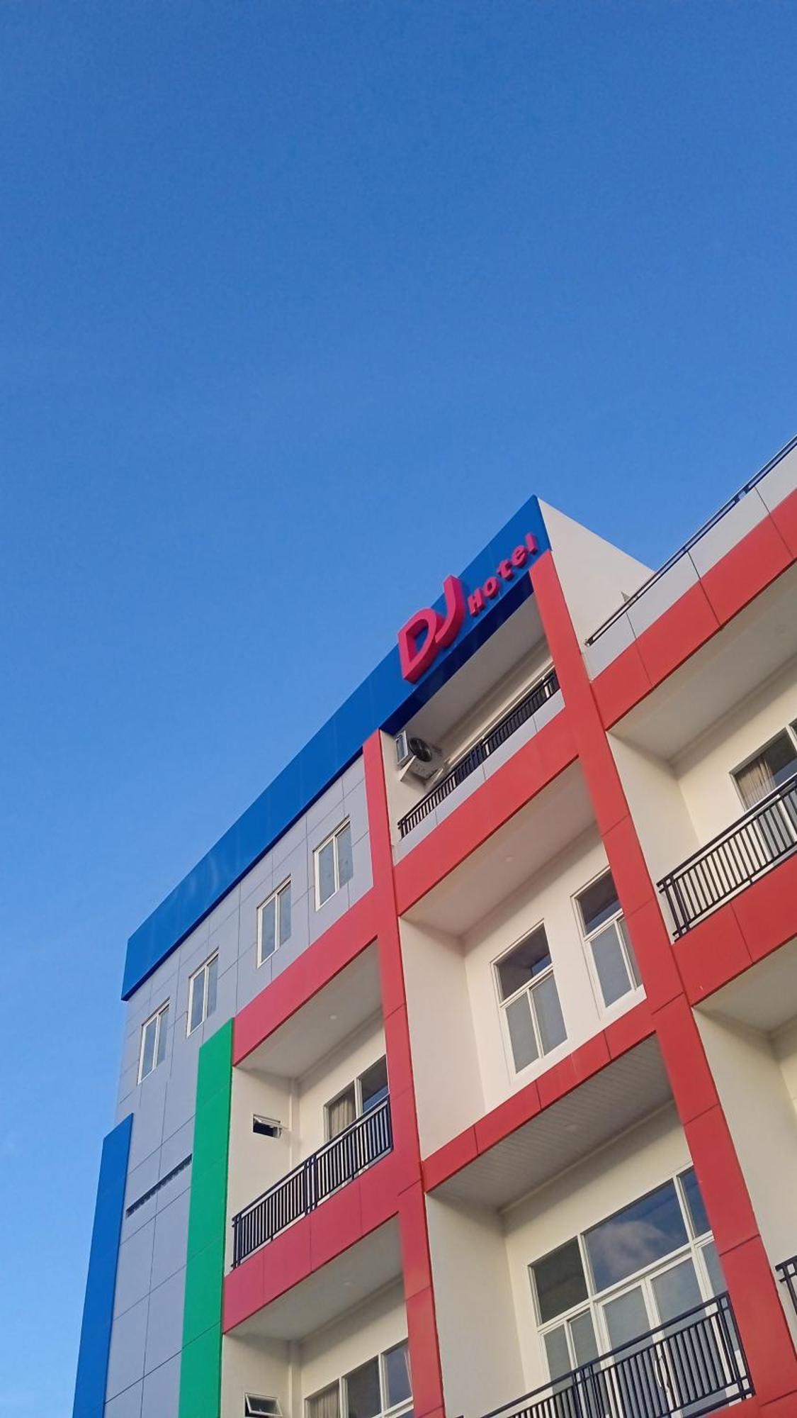 Dj Hotel Raha Zewnętrze zdjęcie